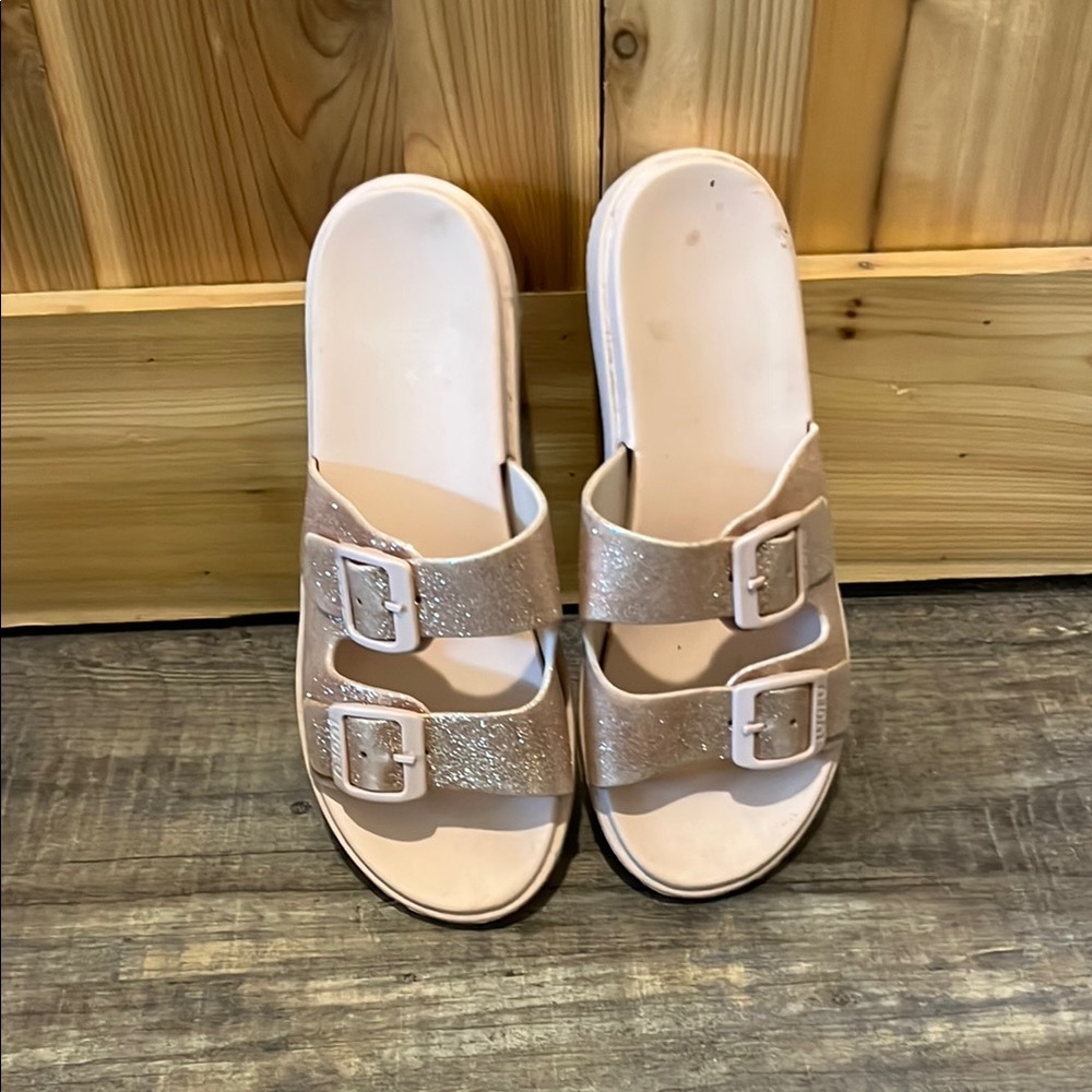 Women’s Double-Buckle Slide Sandals in Light Pink with Glitter